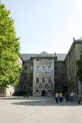 Cliquez pour voir l'image en taille relle