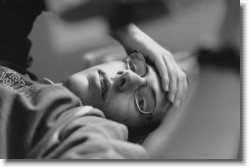 Loic * 1536 x 1024 * (219KB)